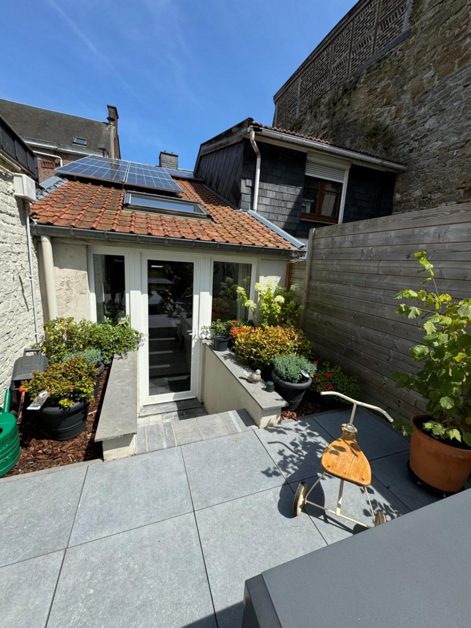 Le Jardin Du Perron